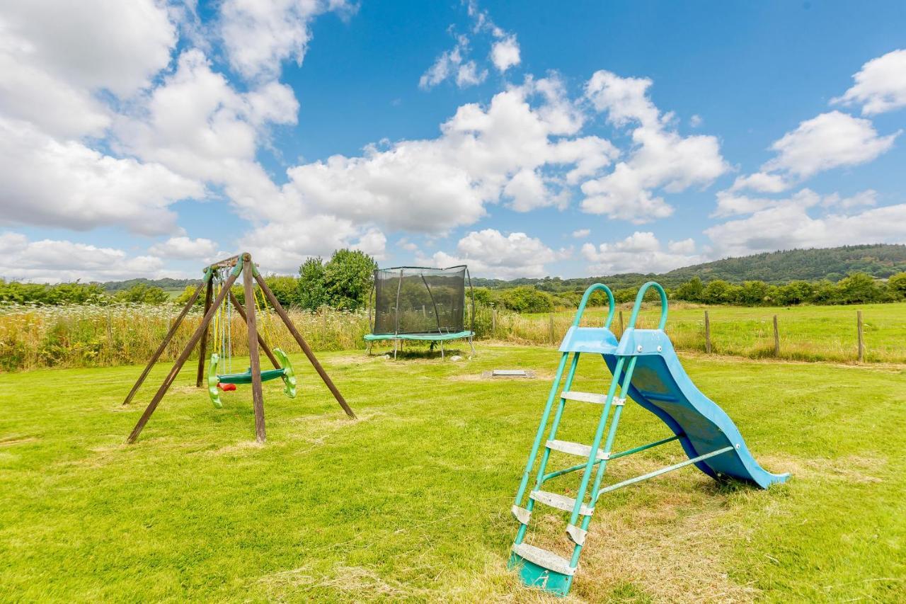 2 Black Horse Cottages Pentraeth Экстерьер фото