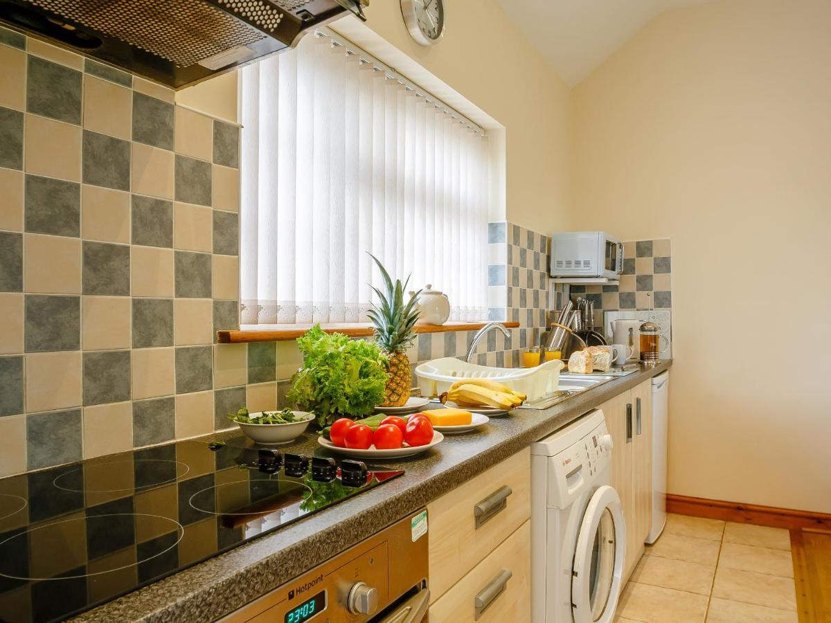 2 Black Horse Cottages Pentraeth Экстерьер фото