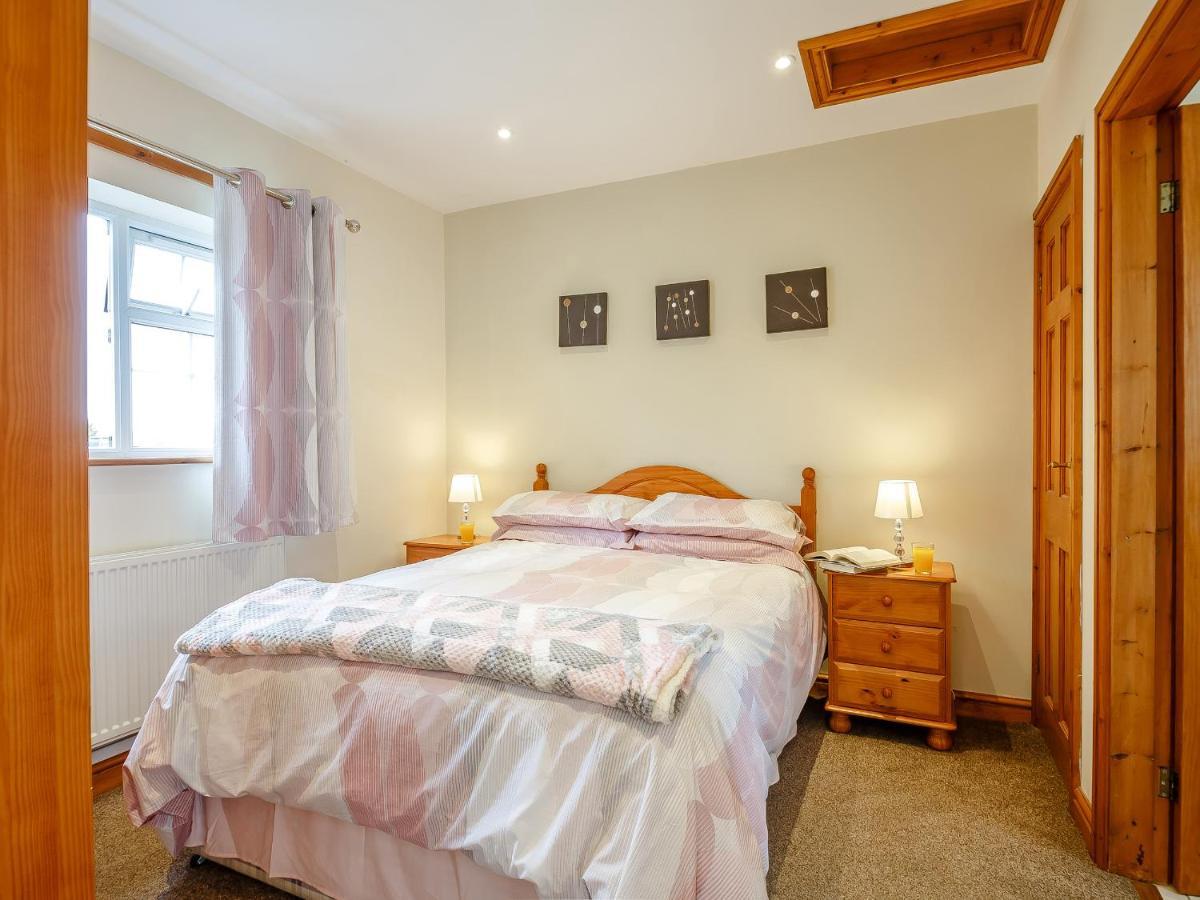 2 Black Horse Cottages Pentraeth Экстерьер фото